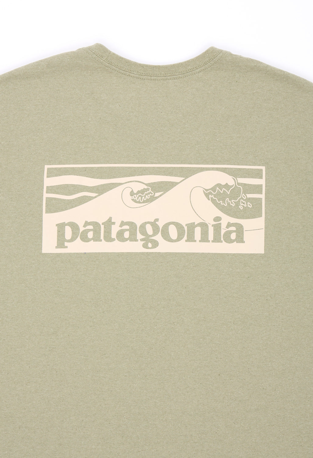 Patagonia Men's Boardshort Logo Pocket Responsibili-Tee - Gumtree Green