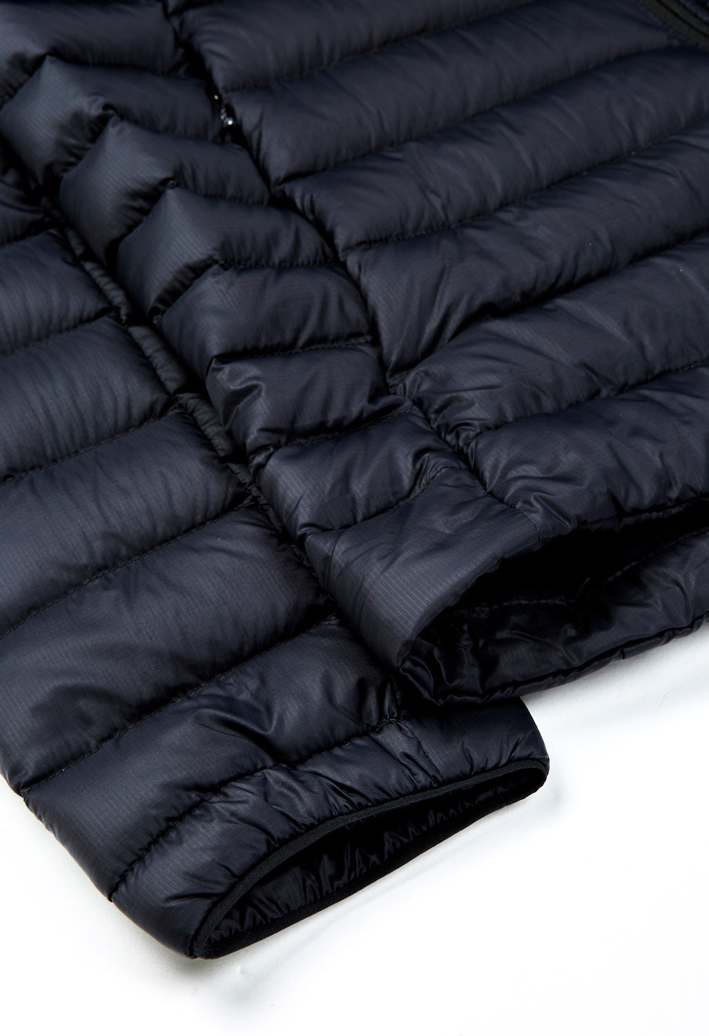 Patagonia Men's Down Sweater Hoody - Black