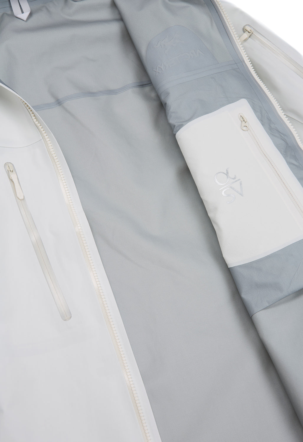 Arc'teryx Men's Alpha SV Jacket - Whiteout