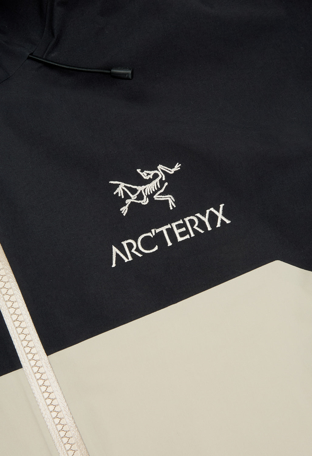 Arc'teryx Men's Beta AR Jacket - Black / Rune