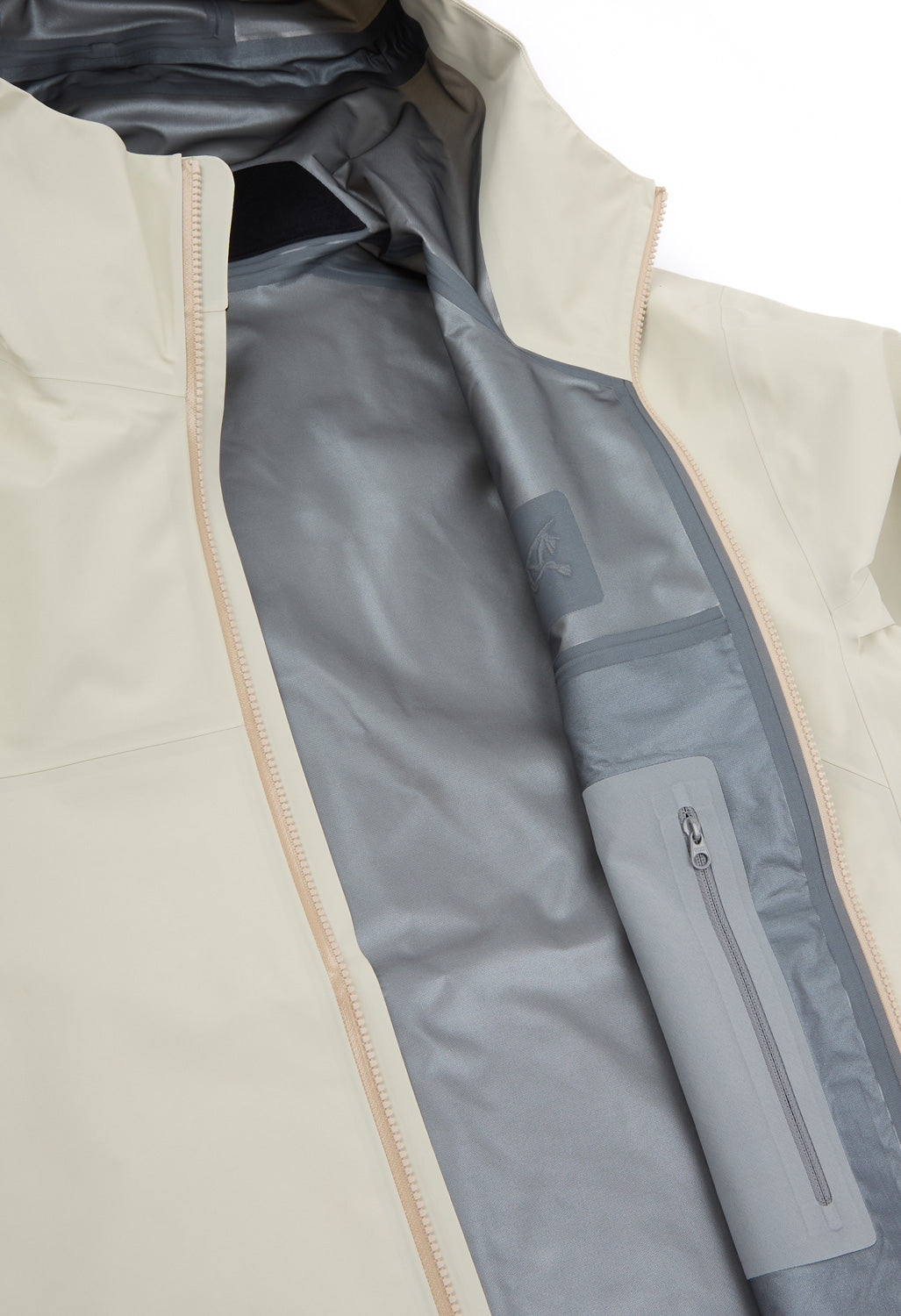 Arc'teryx Men's Beta Jacket - Sea Salt