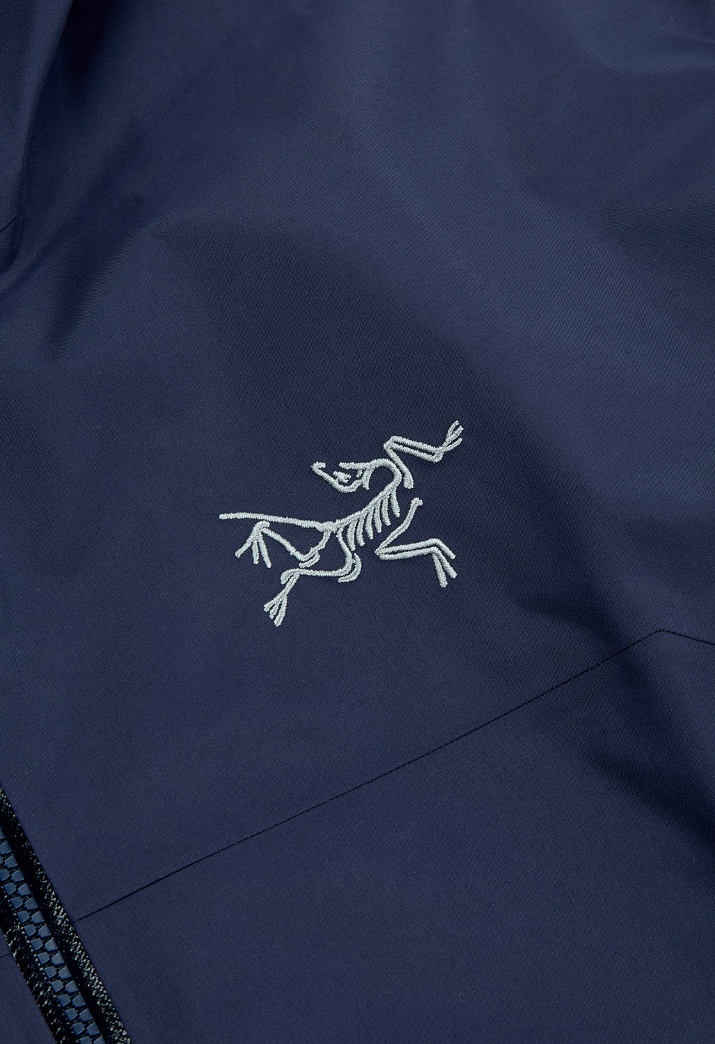 Arc'teryx Men's Beta Jacket - Black Sapphire