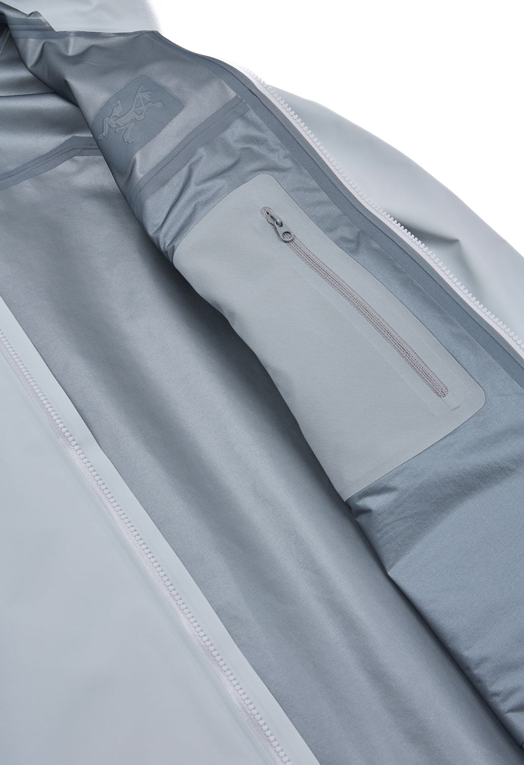 Arc'teryx Women's Beta Jacket - Solitude