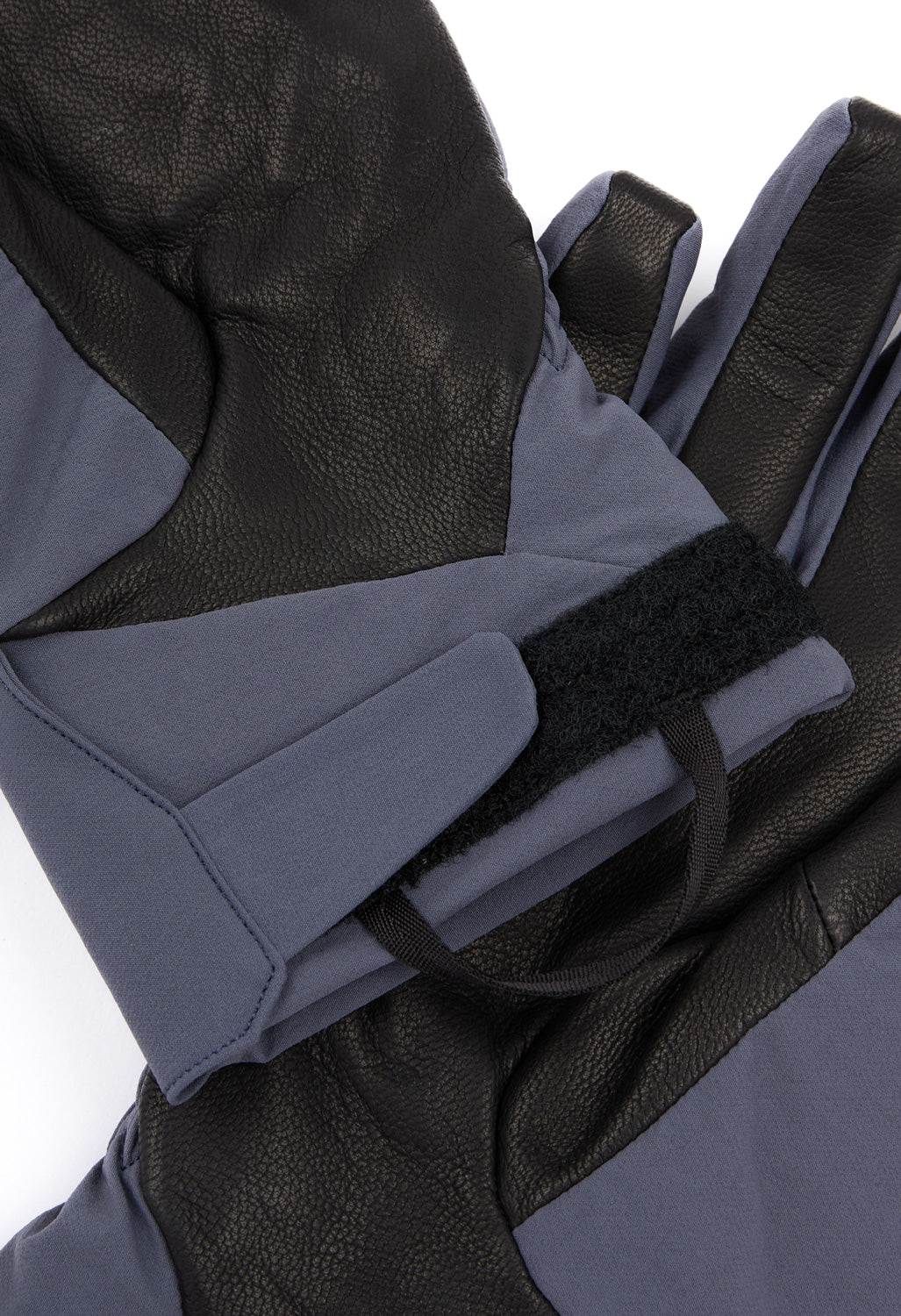 Arc'teryx Venta GORE-TEX Gloves - Dark Stratus / Black
