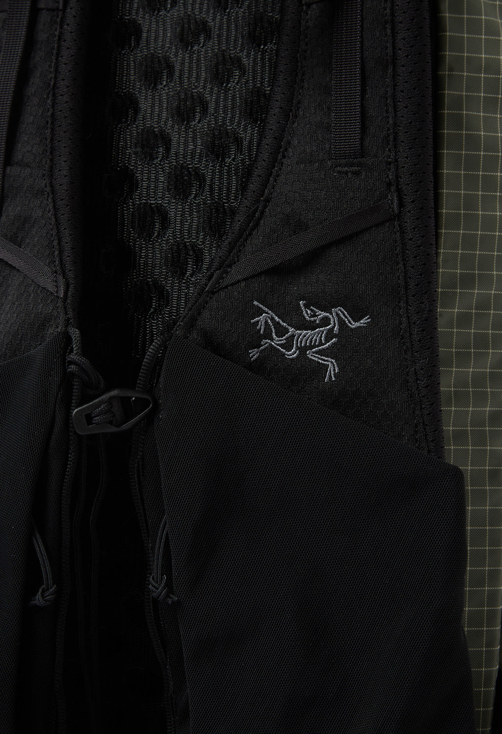 Arc'teryx Aerios 18 Backpack - Forage