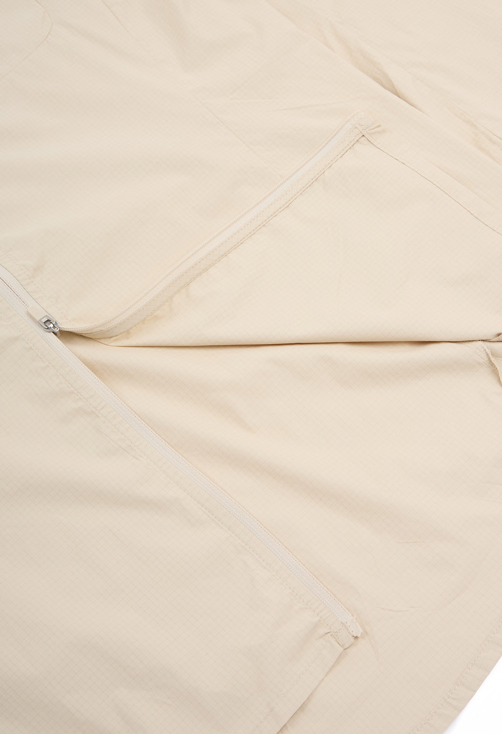 Hoka Women's Skyflow Wind Jacket - Oat Milk