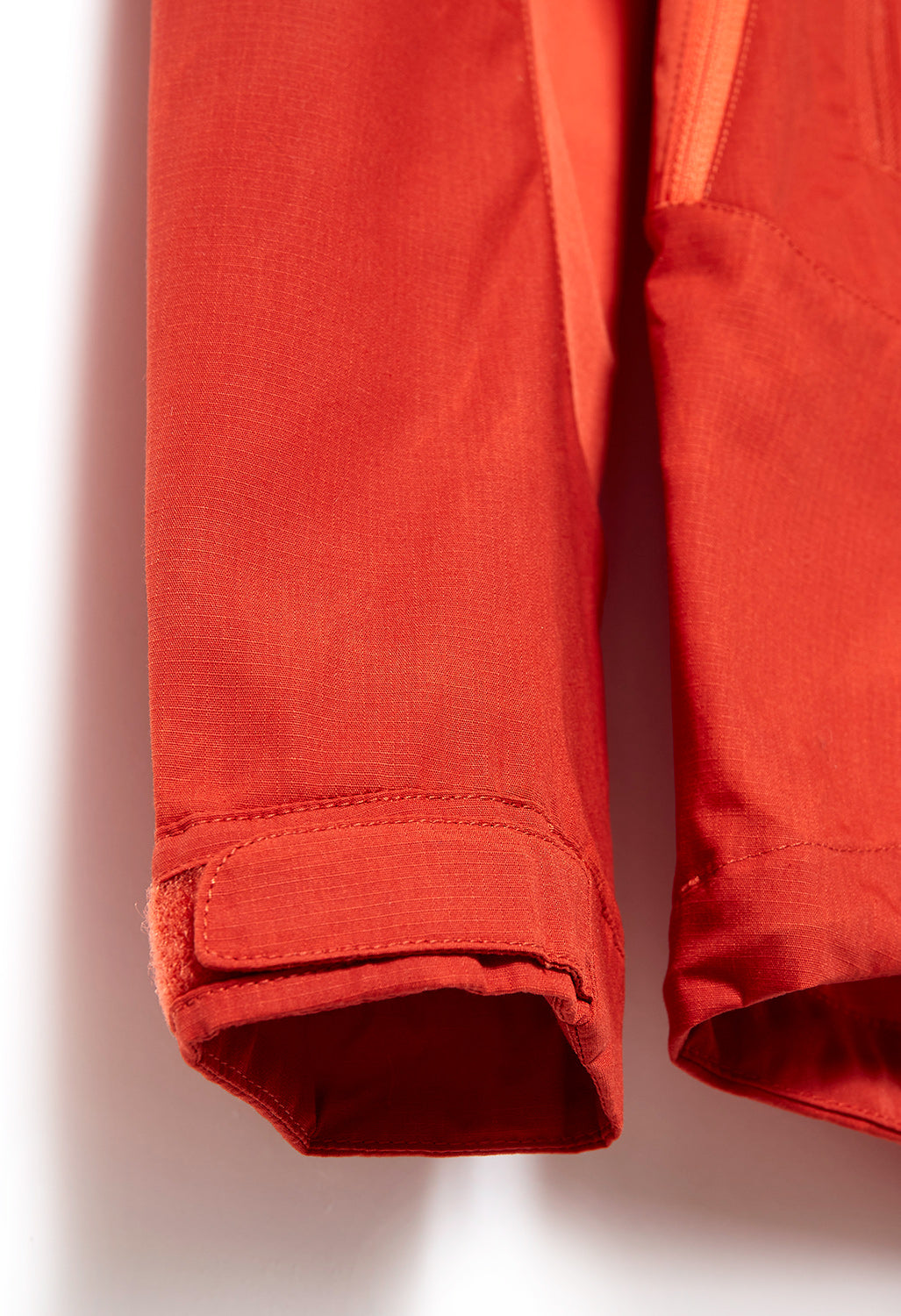 Fjällräven Abisko Light Women's Trekking Jacket - Cabin Red