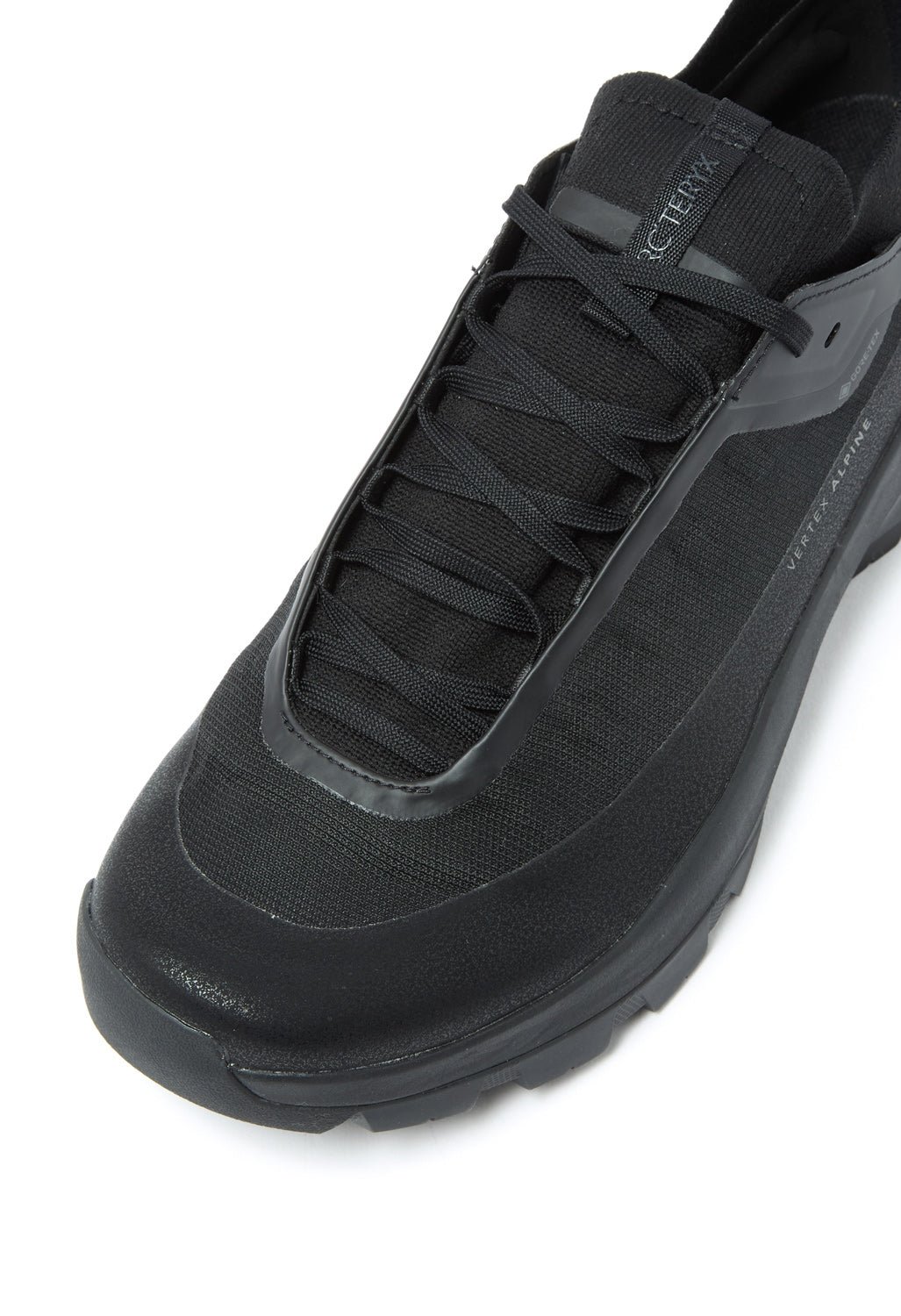 Arc'teryx Men's Vertex Alpine GORE-TEX Trainers - Black / Black