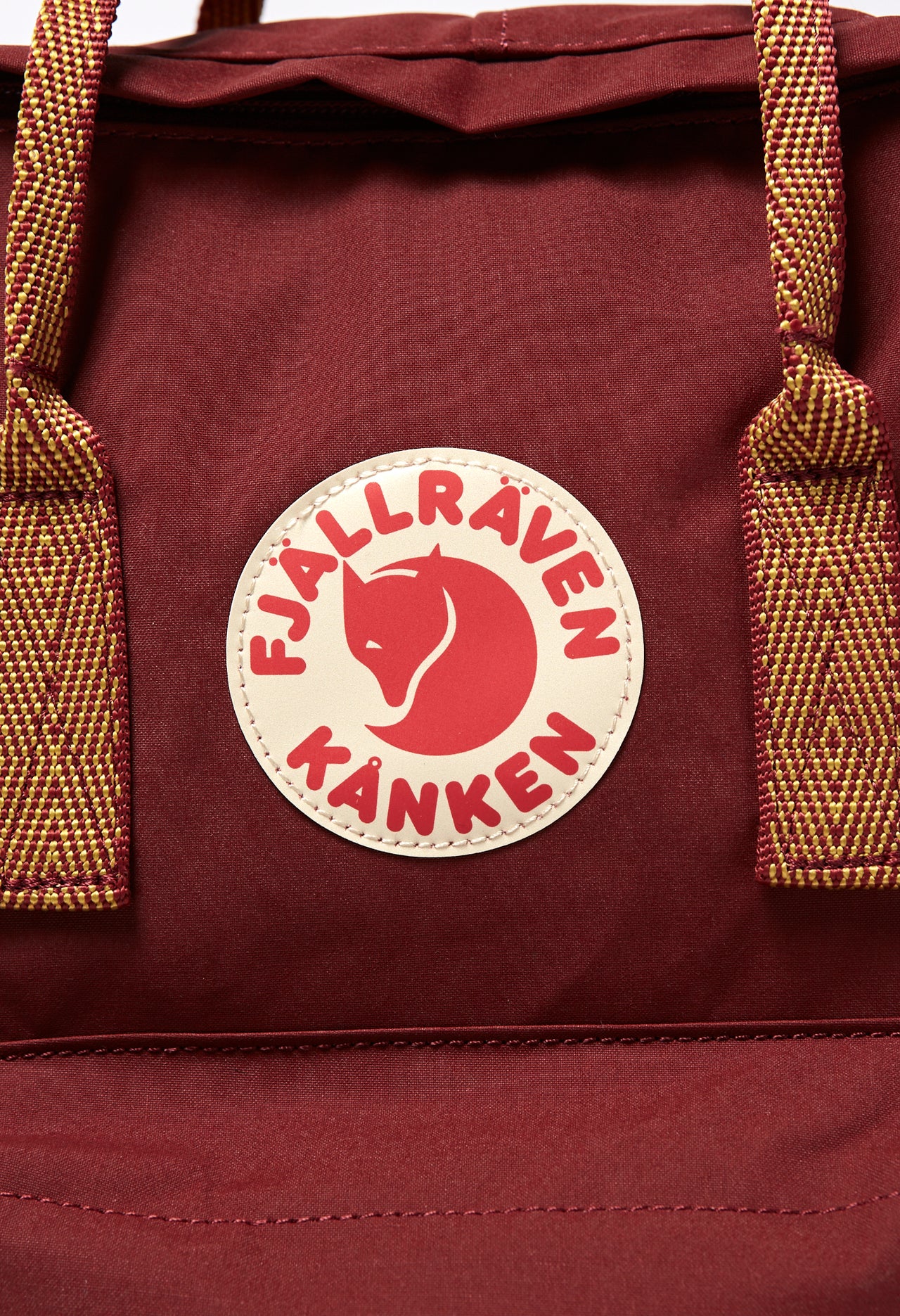 Fjällräven Kånken Backpack - Ox Red/Goose Eye