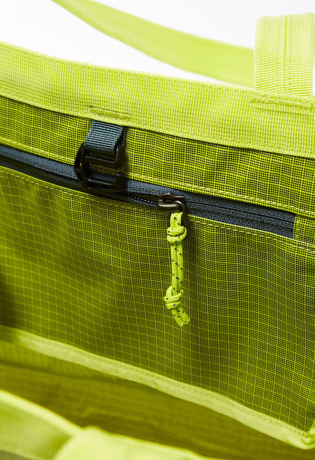 Patagonia Black Hole Tote 25L - Phosphorus Green