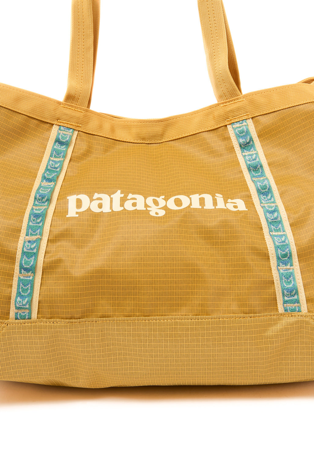 patagonia black hole tote 25l gypsum green Patagonia Black Hole Tote 25L