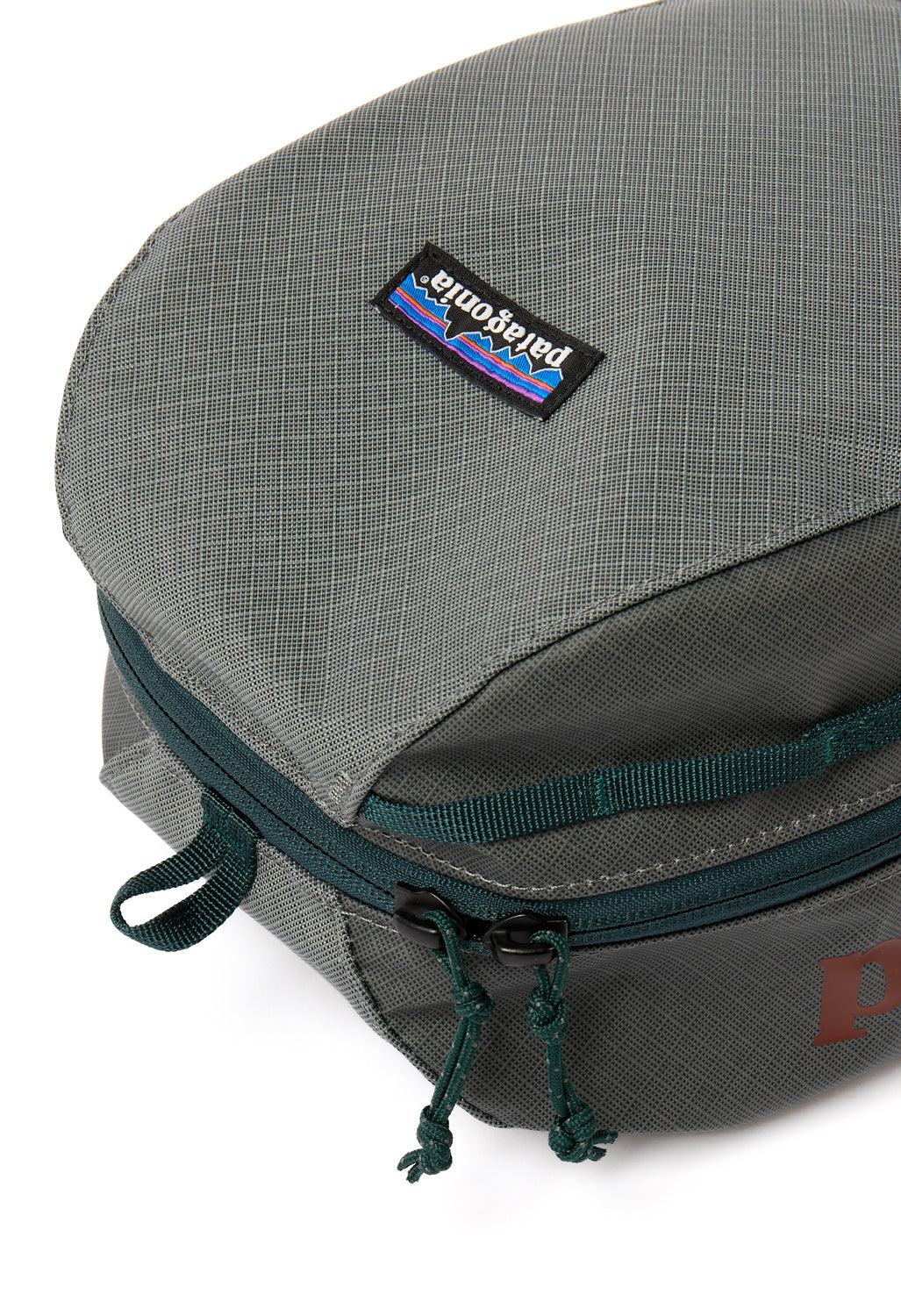 Patagonia Black Hole Cube 6L - Noble Grey