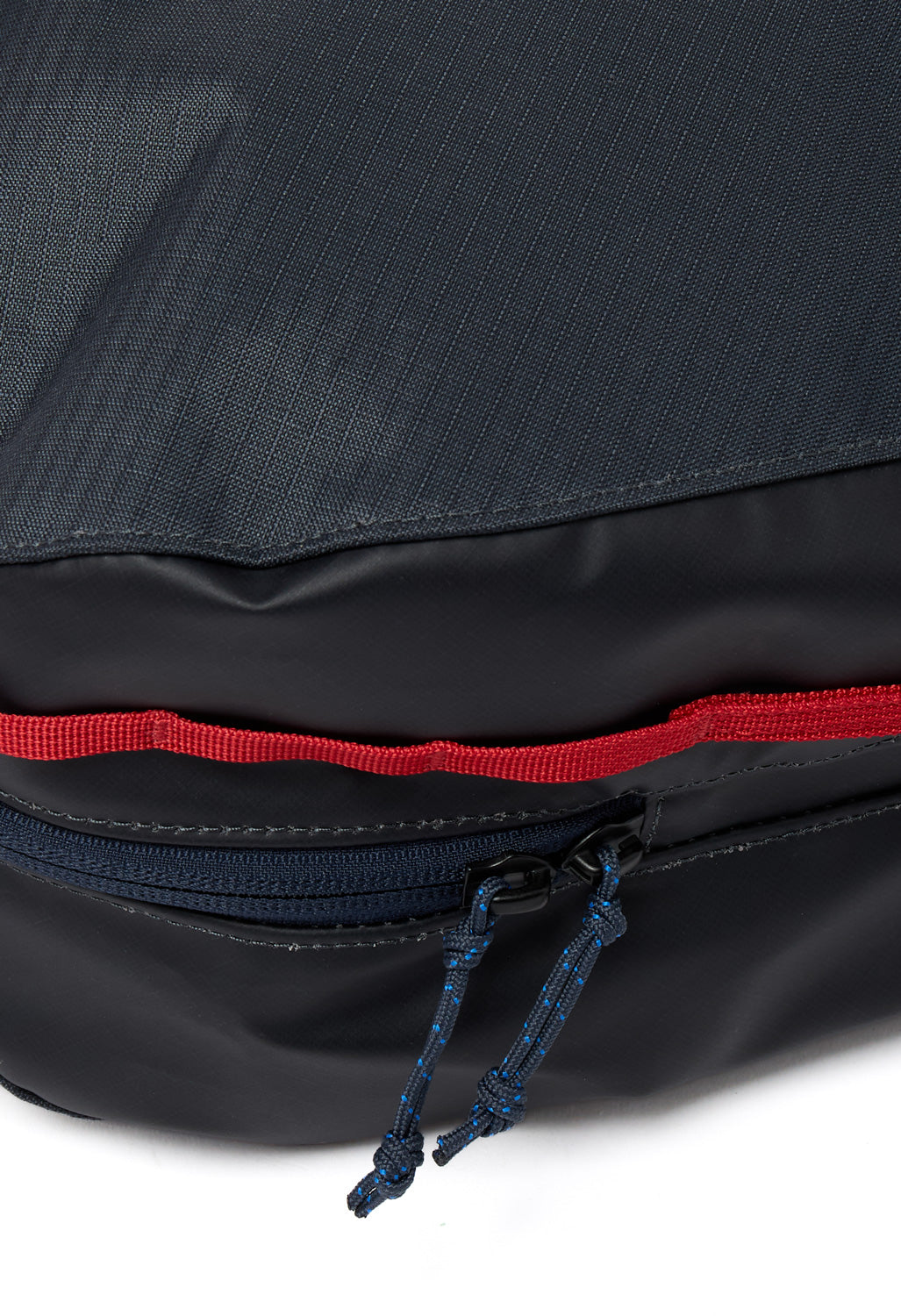 Patagonia Black Hole Cube 14L - Smolder Blue / Amanita Red