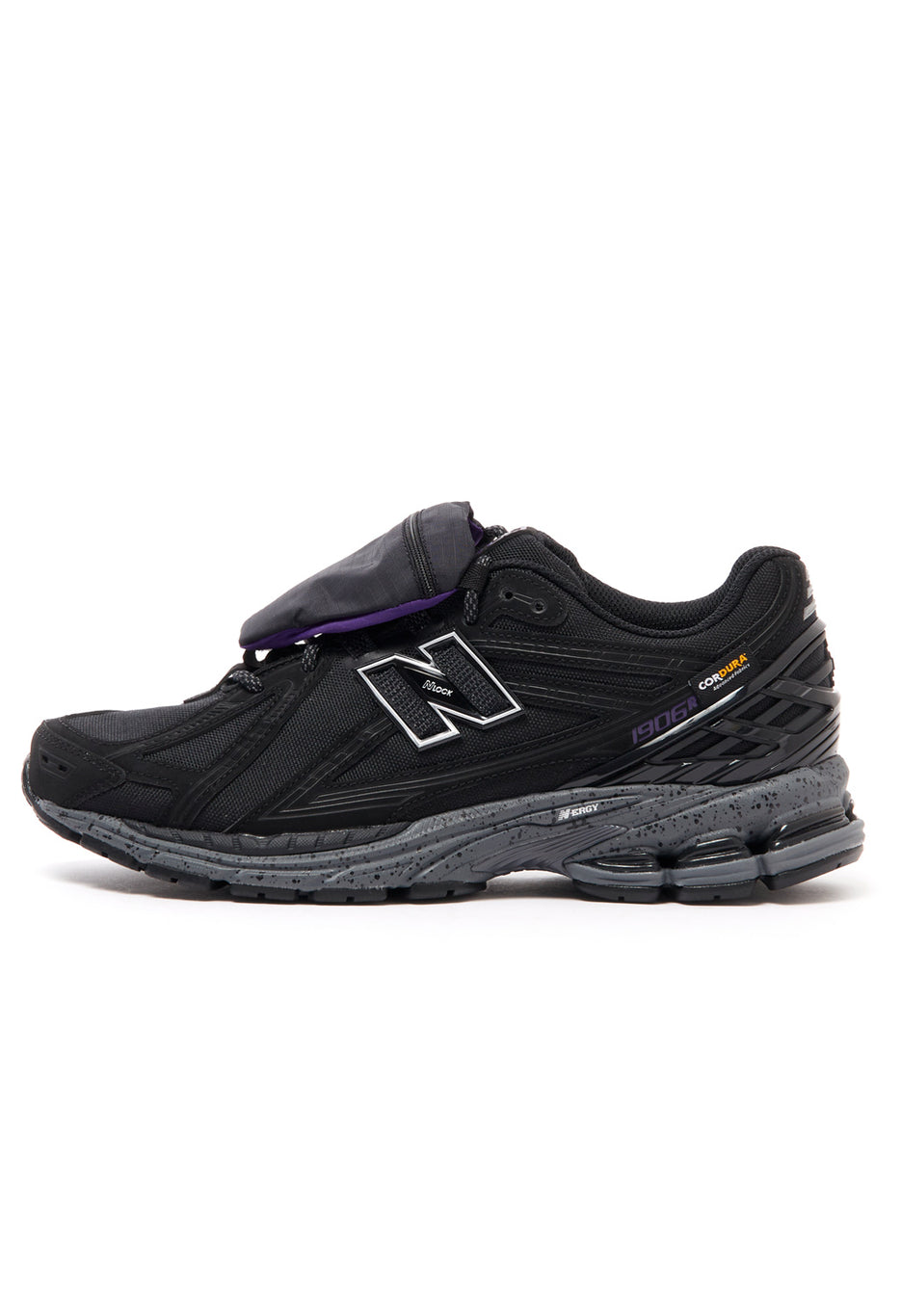 New Balance 1906 Trainers 0