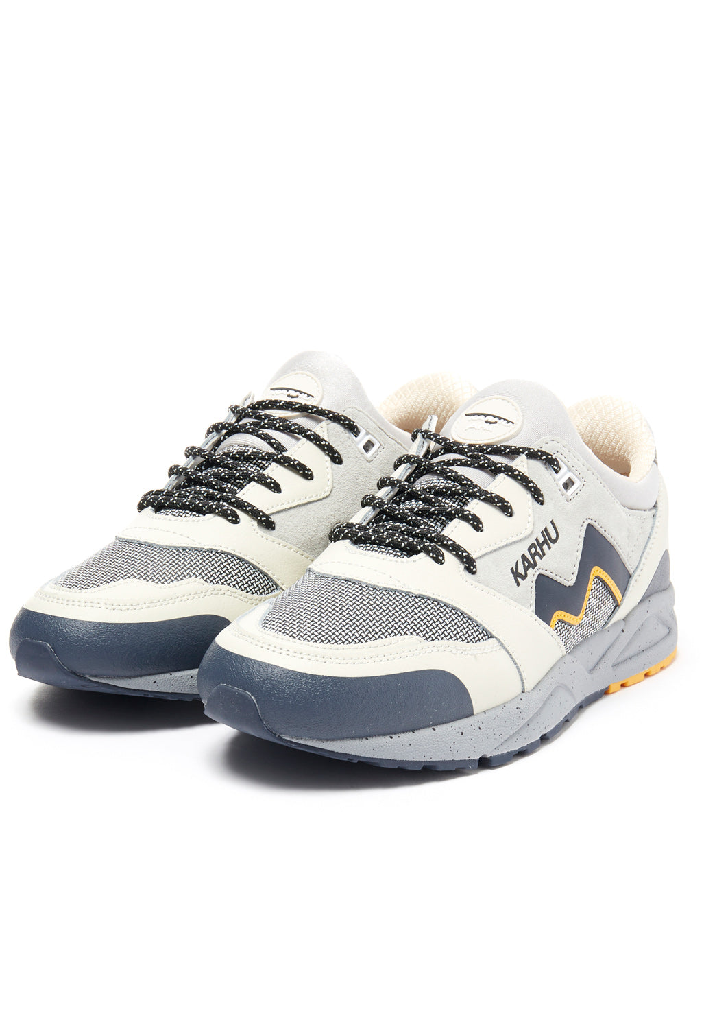 karhu aria 95 lily white bayou Karhu Aria 95 Trainers