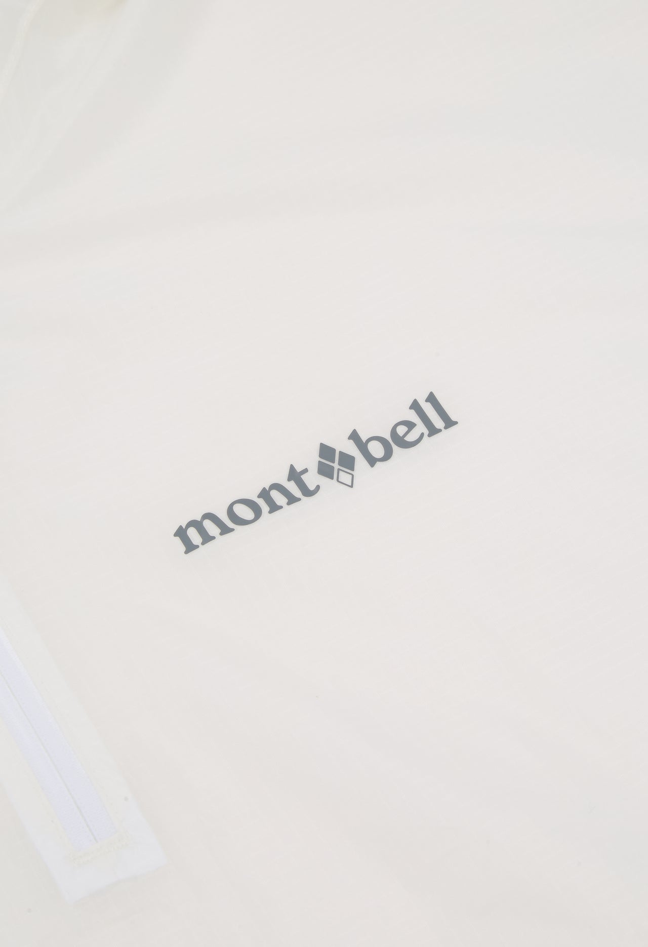 Montbell Trekking Rain Poncho - White