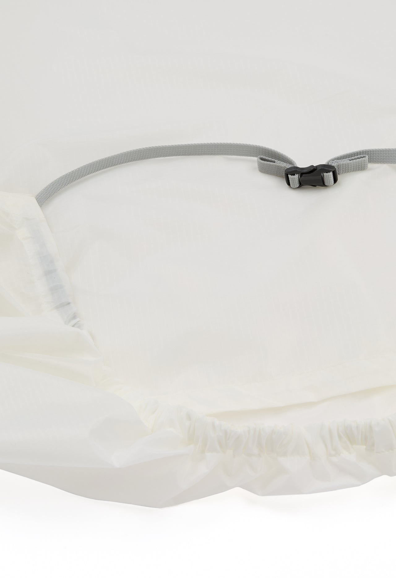 Montbell Trekking Rain Poncho - White