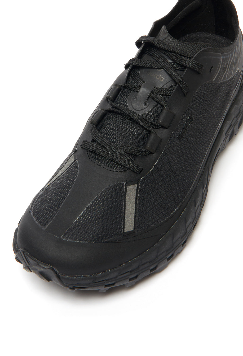Norda Men's 001 Trainers - Stealth Black Dyneema/Nickel