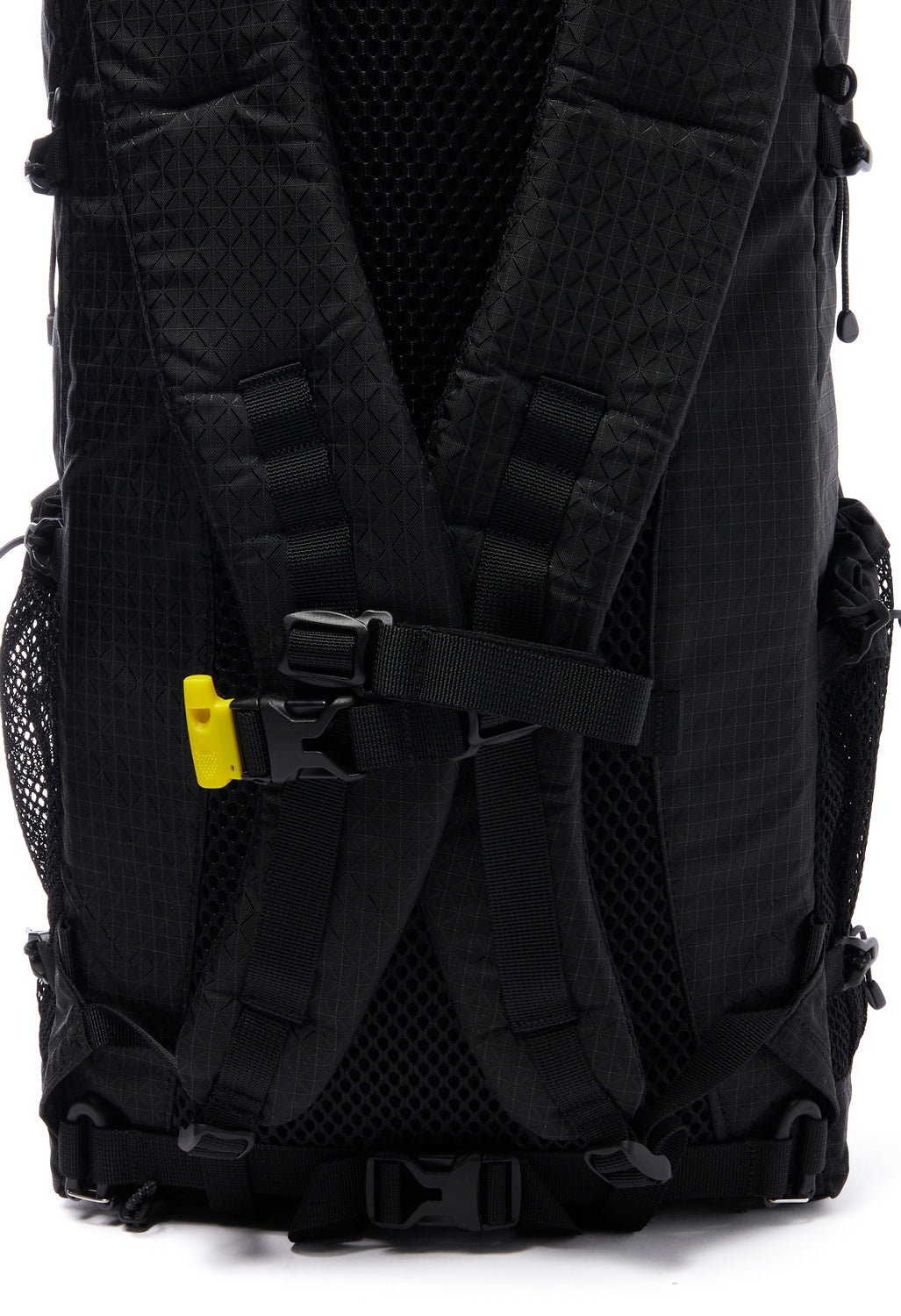 CAYL ケイル MARI Roll Top Black(B-Grid) CAYL Mari Roll Top B-Grid Backpack Black | END. (AR)