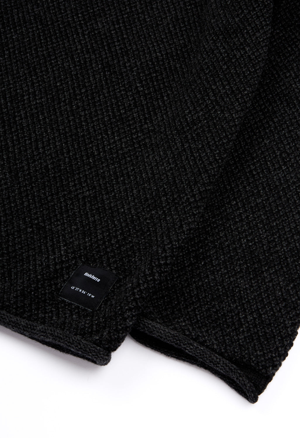 Finisterre Men's Barents Jumper - Raven