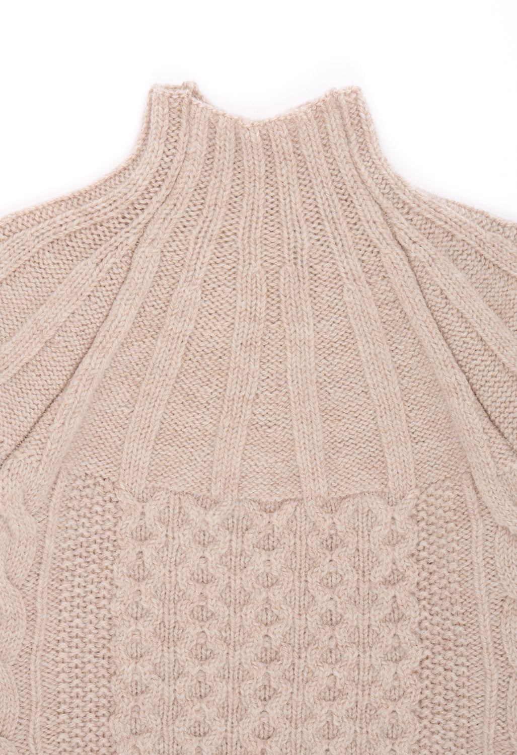 Finisterre Women's x Amy Powney Finisterre Aran Jumper - Oatmeal