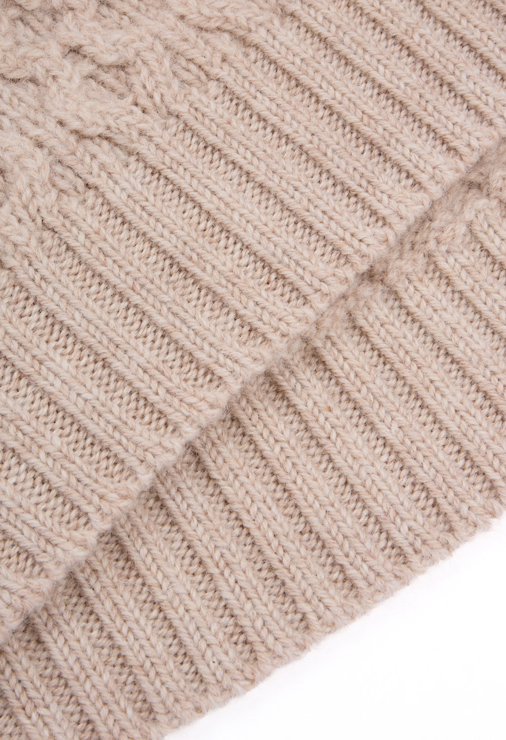 Finisterre Women's x Amy Powney Finisterre Aran Jumper - Oatmeal