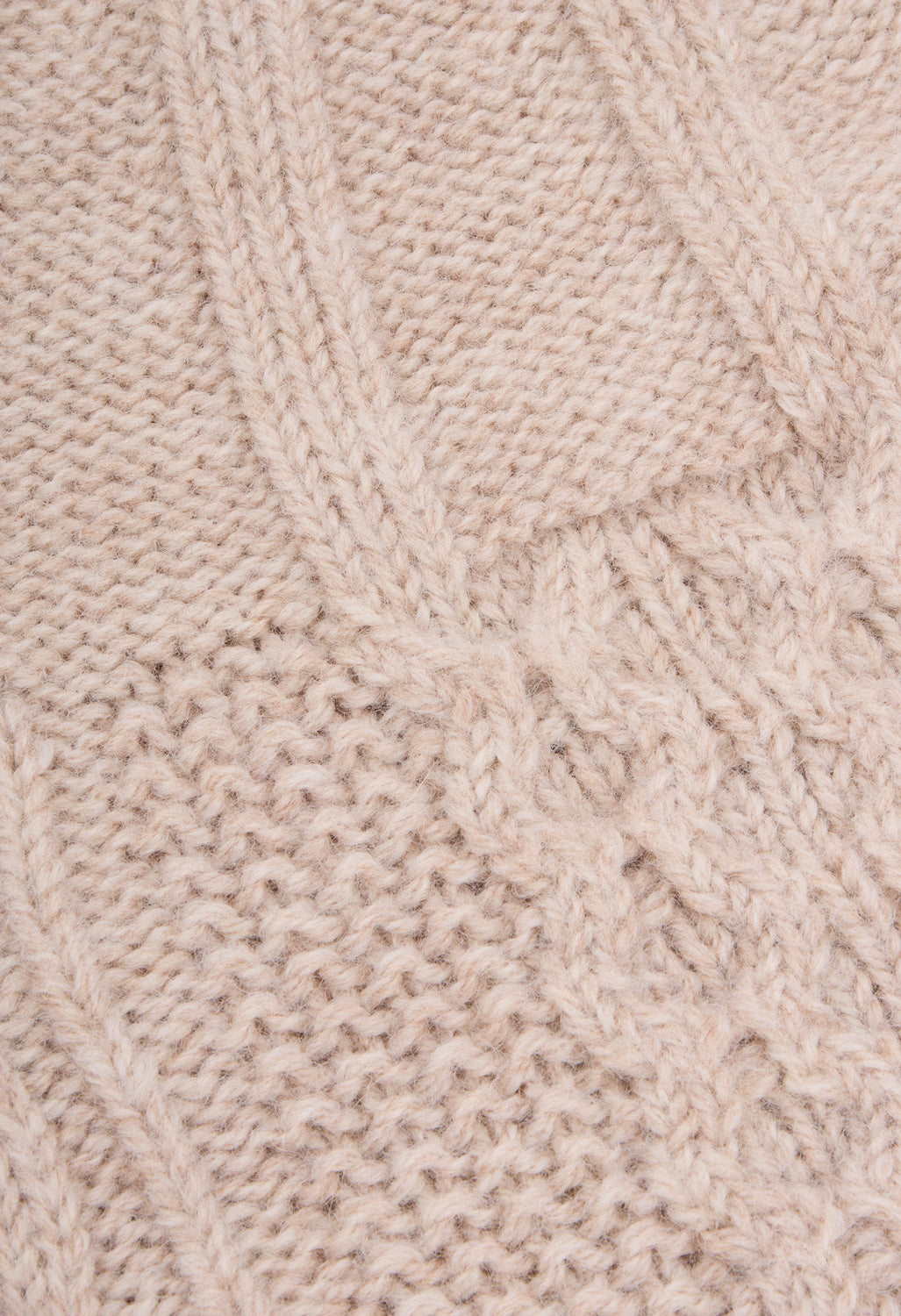 Finisterre Women's x Amy Powney Finisterre Aran Jumper - Oatmeal