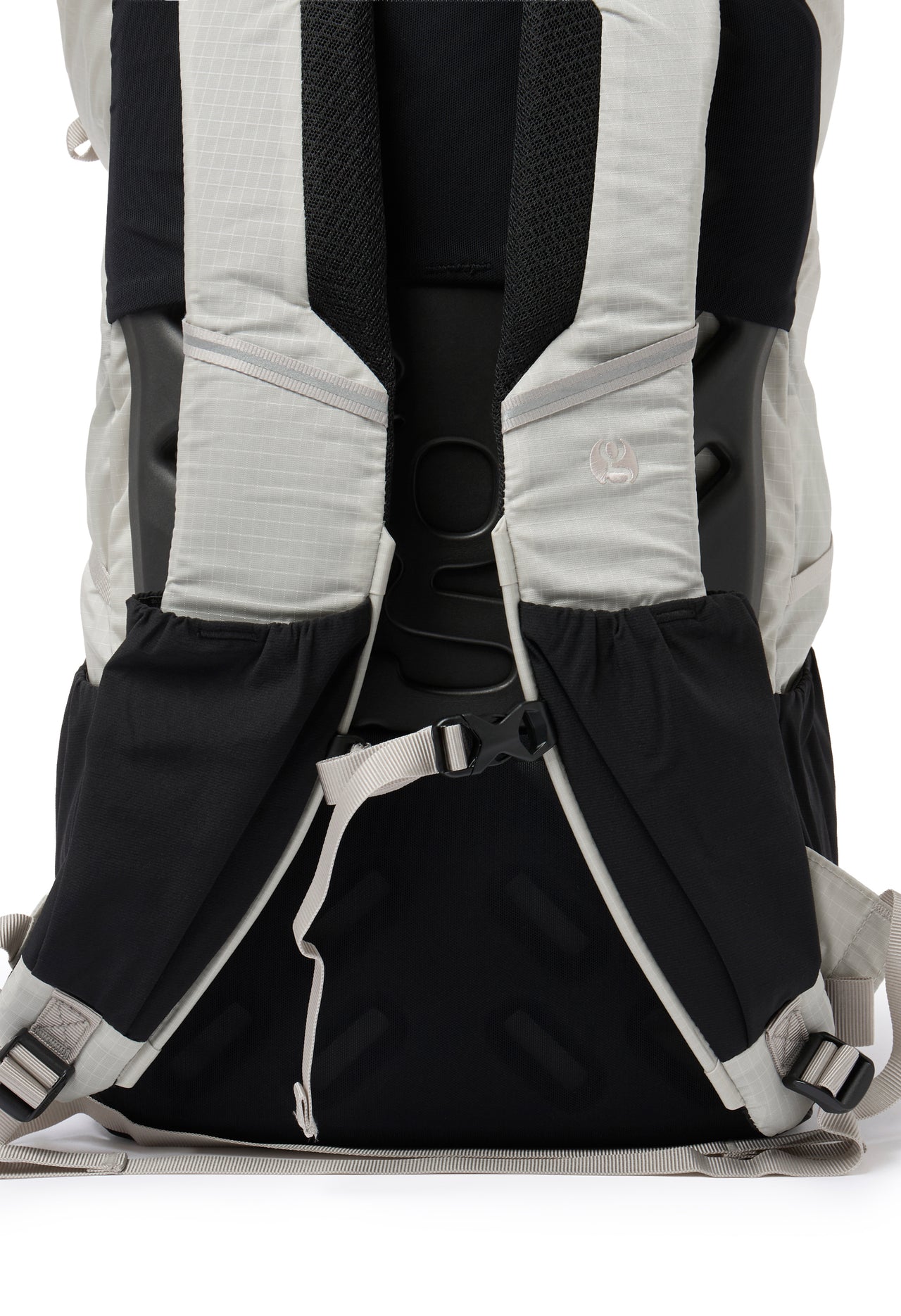 Gossamer Gear x Hikerkind Loris 25 Daypack - Dolomite