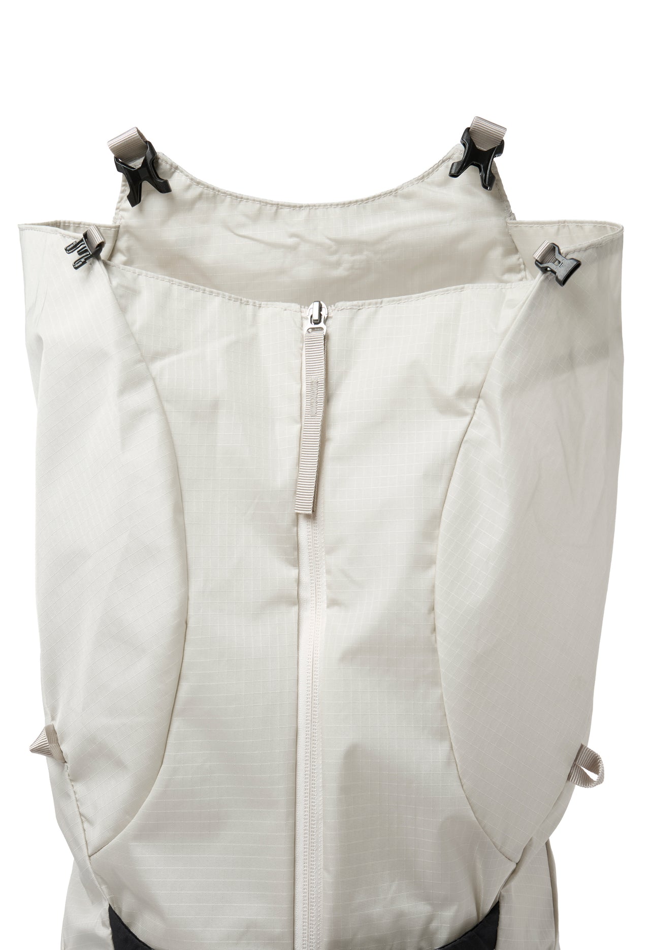 Gossamer Gear x Hikerkind Loris 25 Daypack - Dolomite