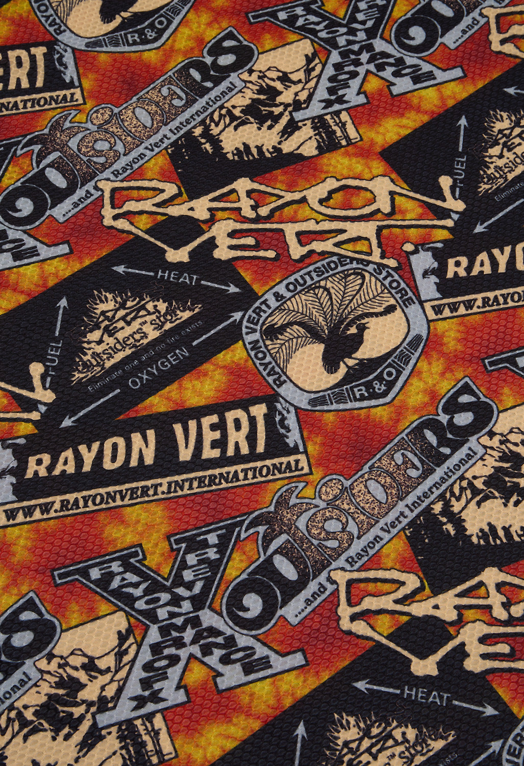 Rayon Vert x Outsiders Store Patches LS T-Shirt  - Sunrise Red