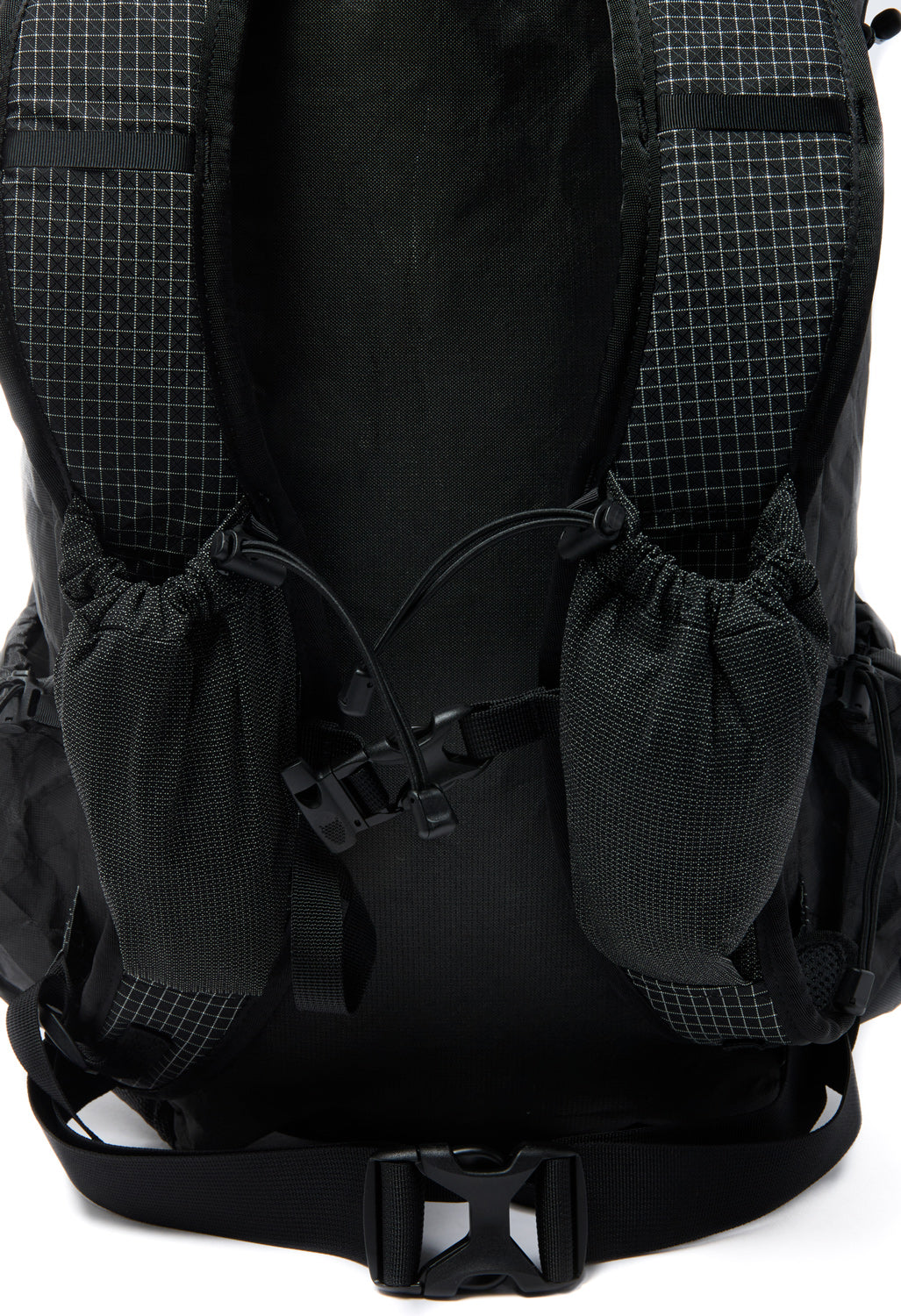 Pa'lante Packs V2 Pack with Pad and Sleeve - Black Ultraweave