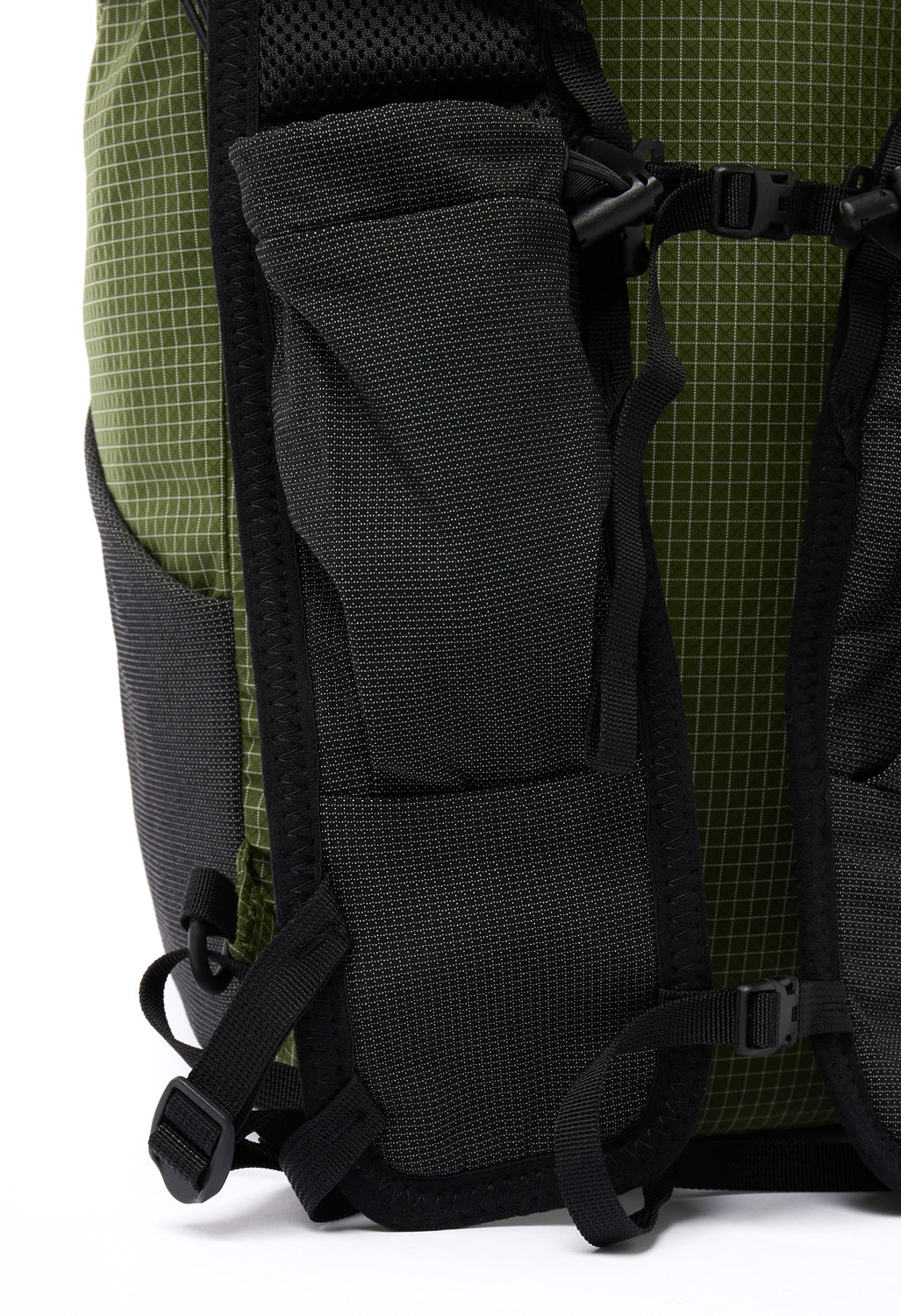 Pa'lante Packs Joey with Pad + Sleeve - Pine Gridstop / Black Uhmwpe Grid Mesh