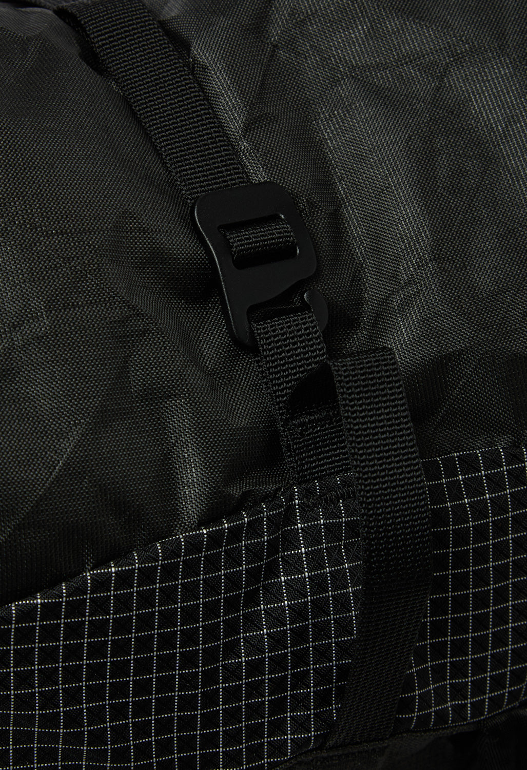 Pa'lante Packs V2 Pack - Black Ultraweave 200X / Black UHMWPE Grid Mesh