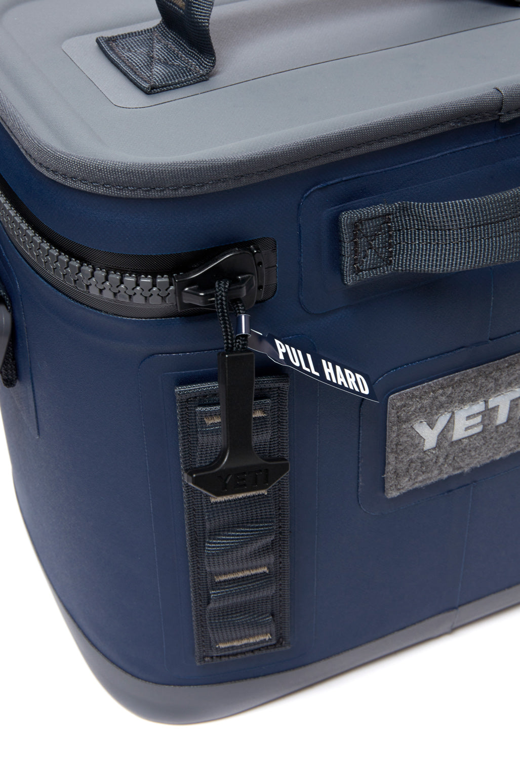 YETI Hopper Flip 8 Soft Cooler - Navy