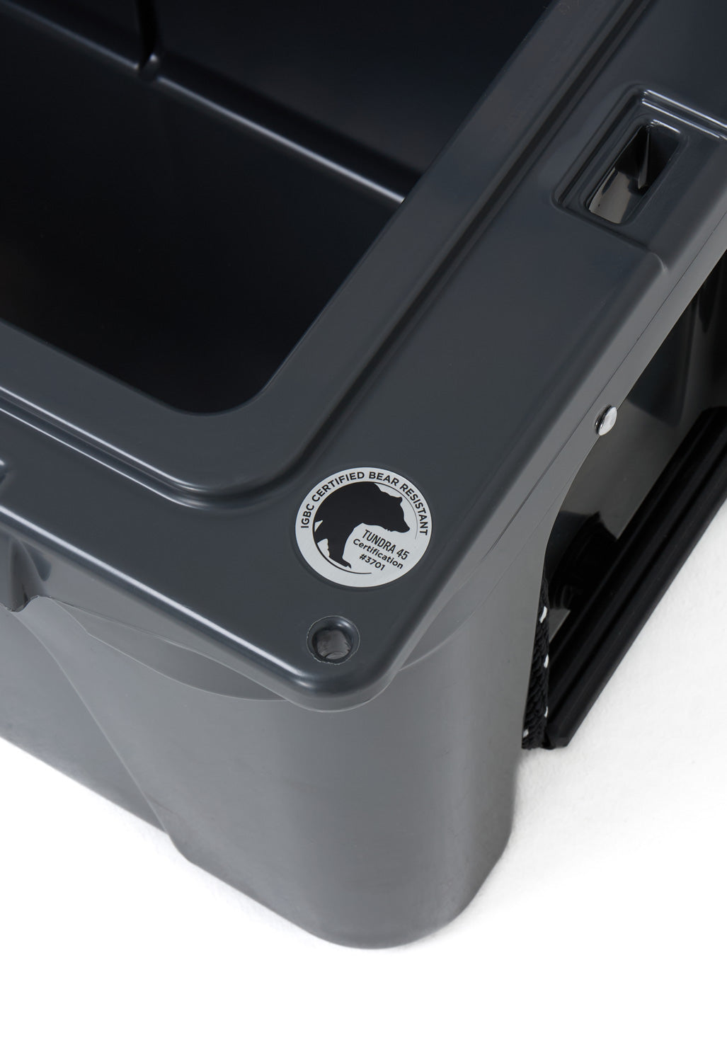 YETI Tundra 45 Cooler - Charcoal