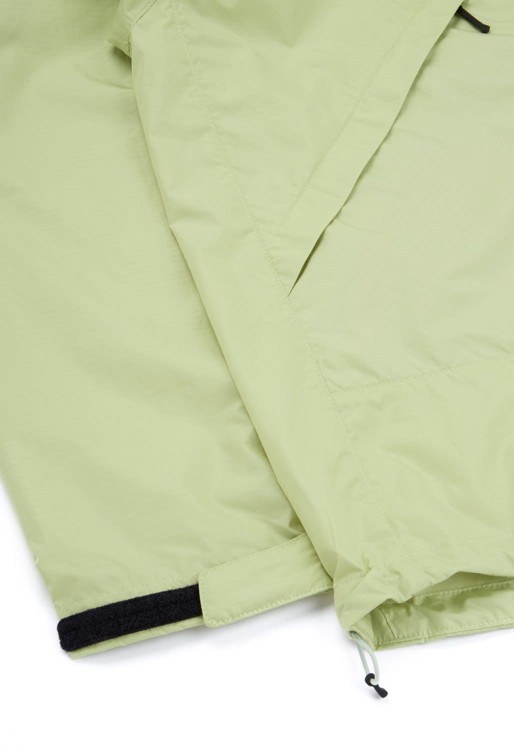 Goldwin Men's Rip-stop Hooded Jacket - Usuyanagi