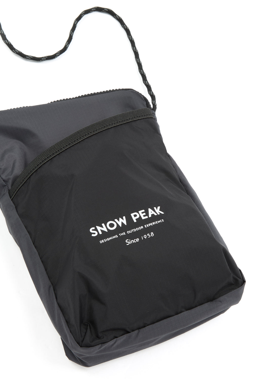 Snow Peak Offset Shoulder Pouch - Black