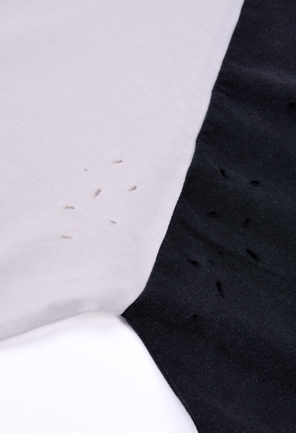 Satisfy Men's MothTech Baseball Tee - Aged Black / Off-White