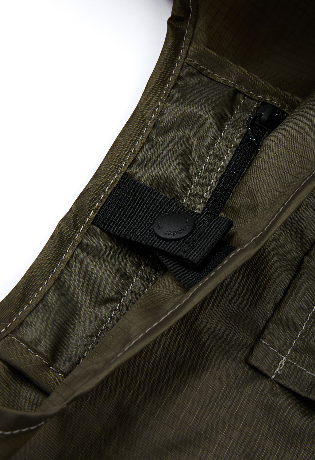 and wander Crispy Rip Grocery Pocket Bag - Khaki