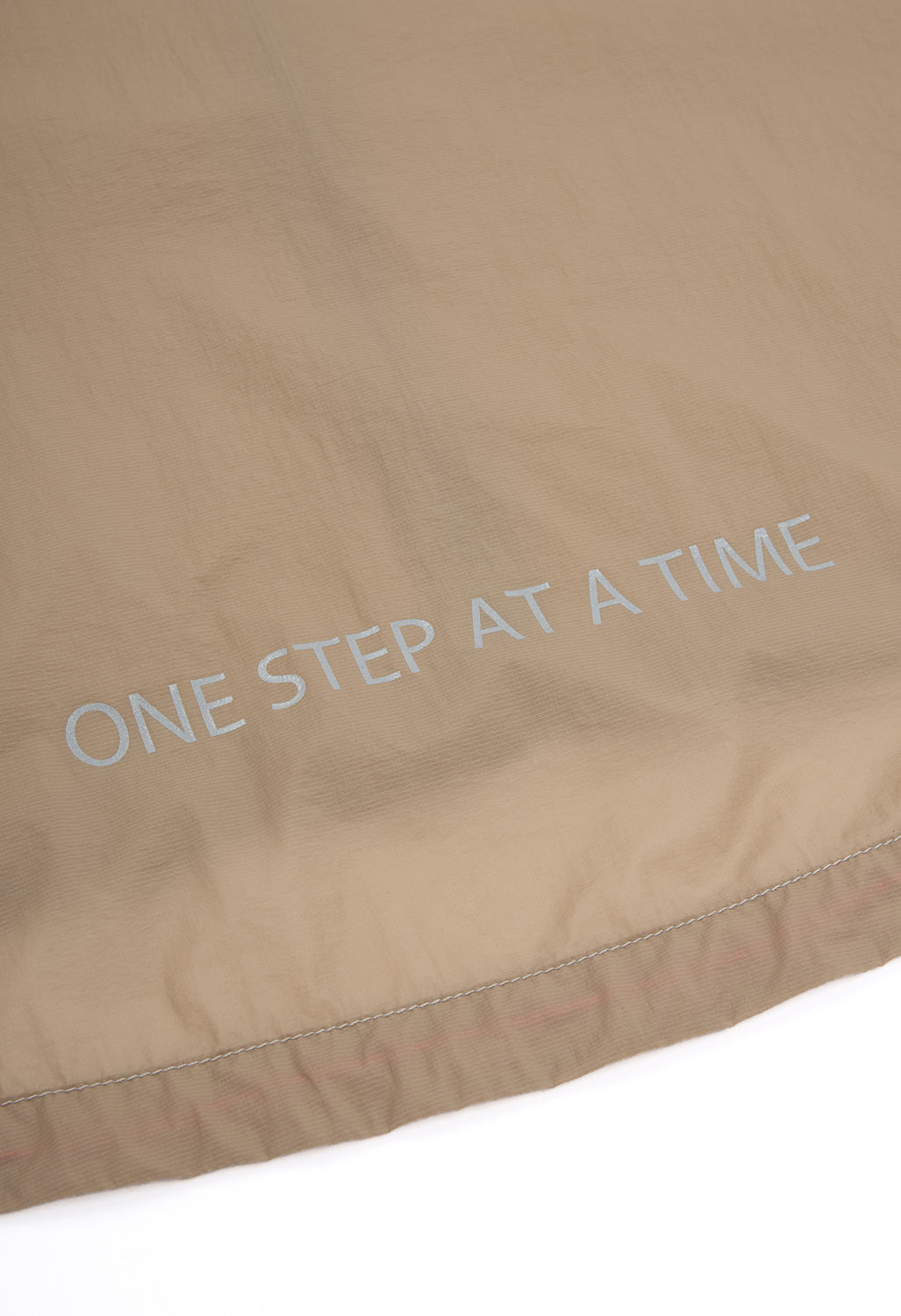 and wander x Altra Ventilation Wind Jacket - Beige