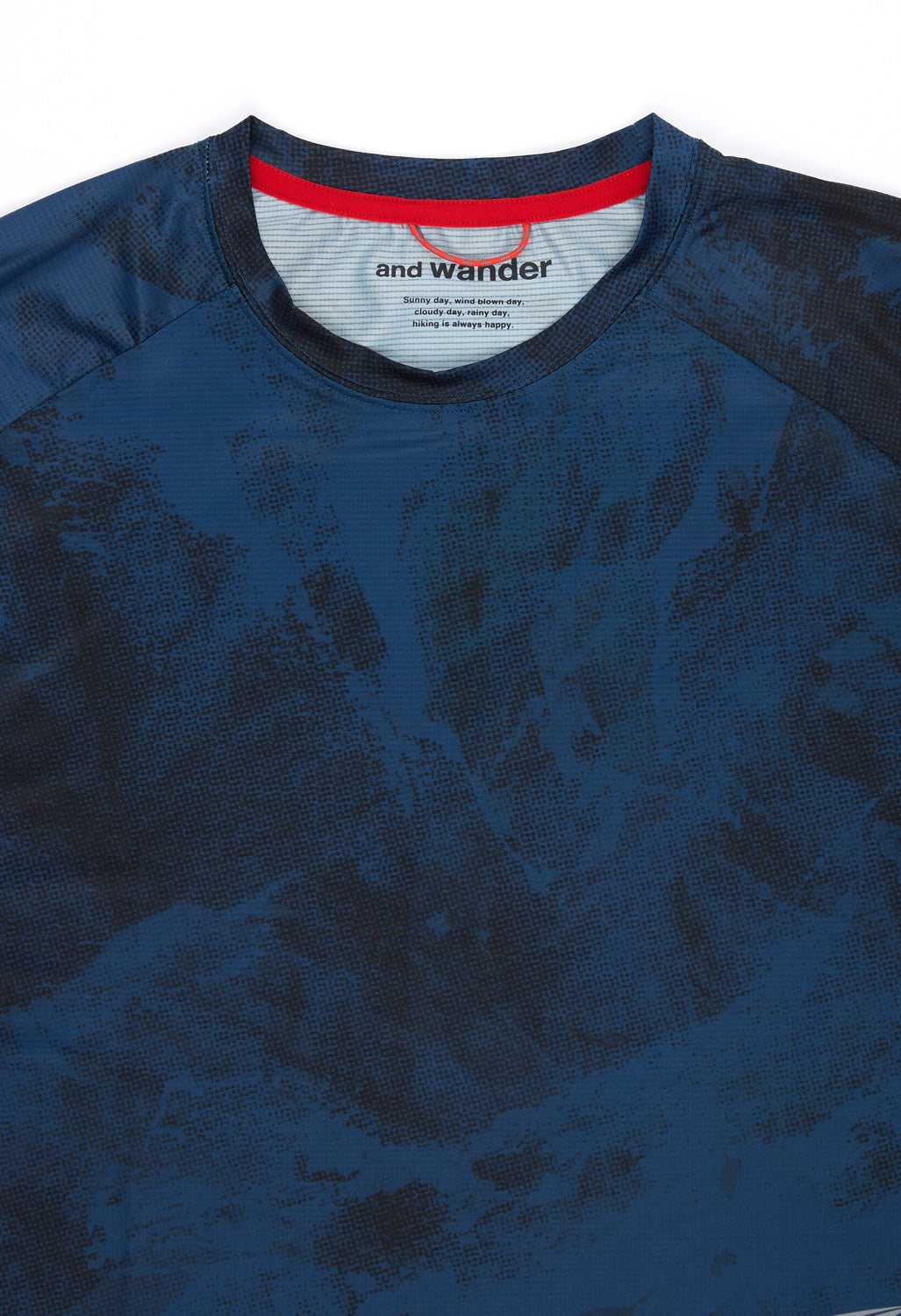 and wander x Altra Graphic Tee - Navy
