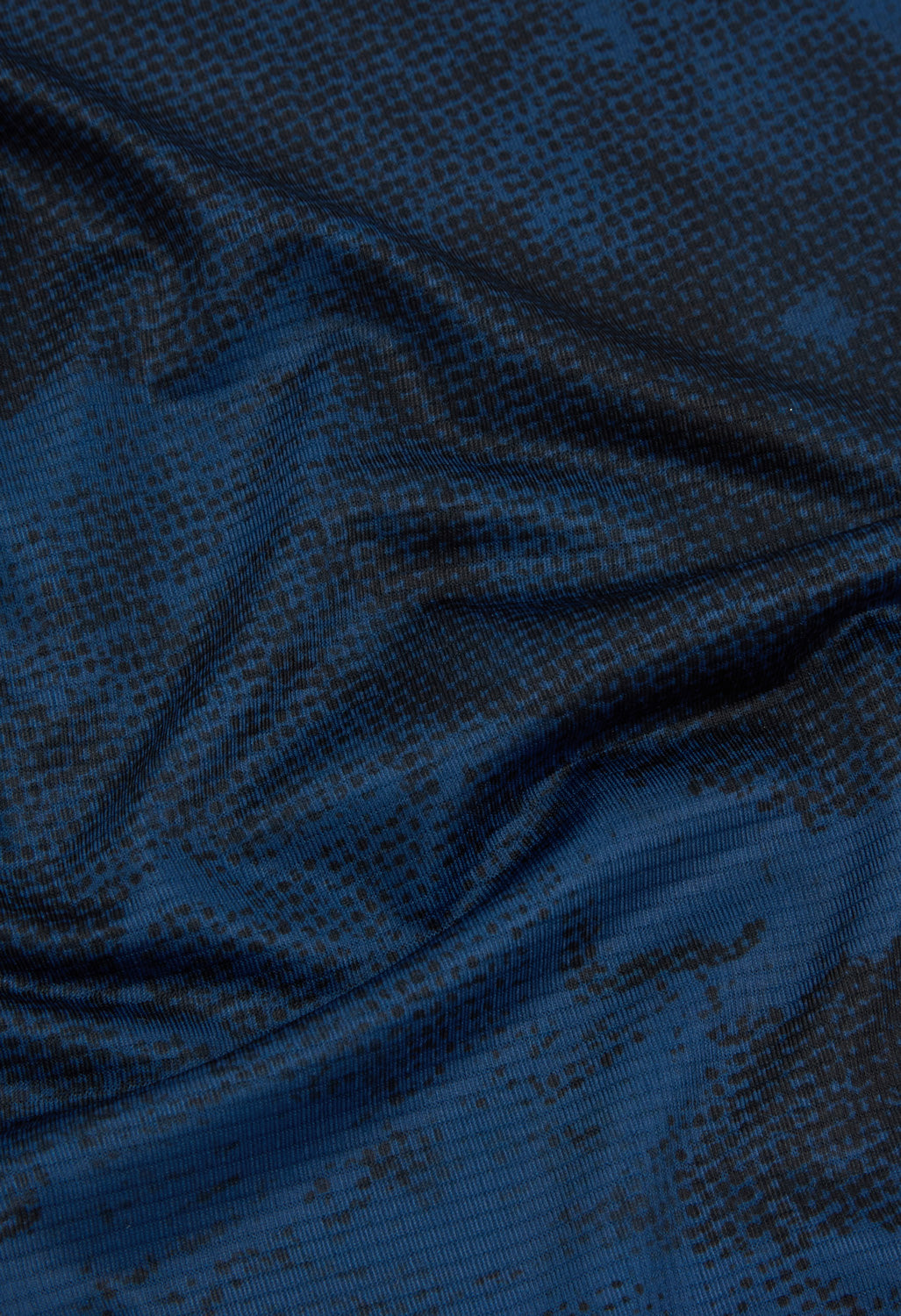and wander x Altra Graphic Tee - Navy