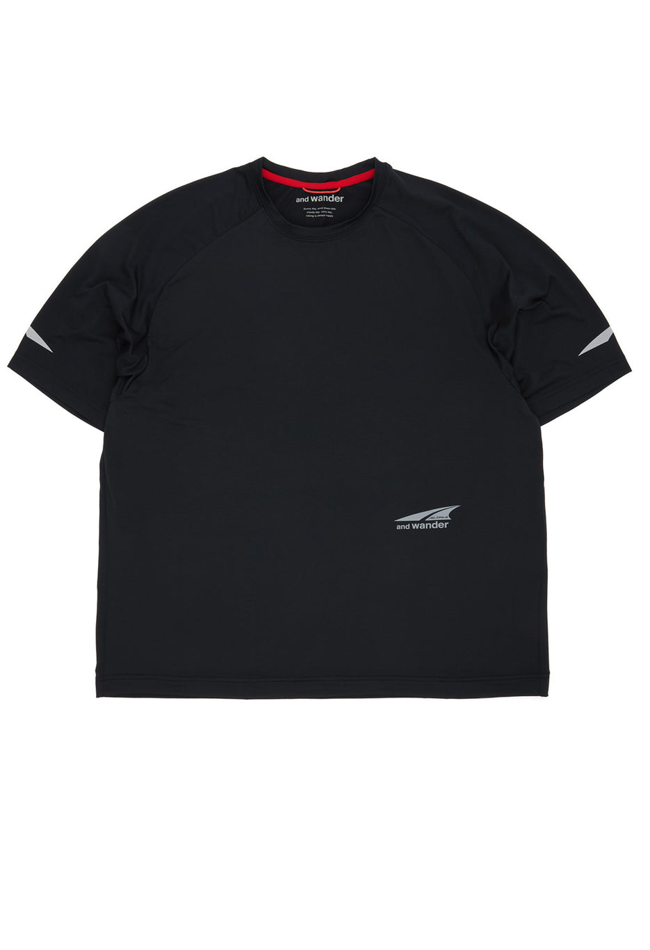 and wander x Altra Tee - Black