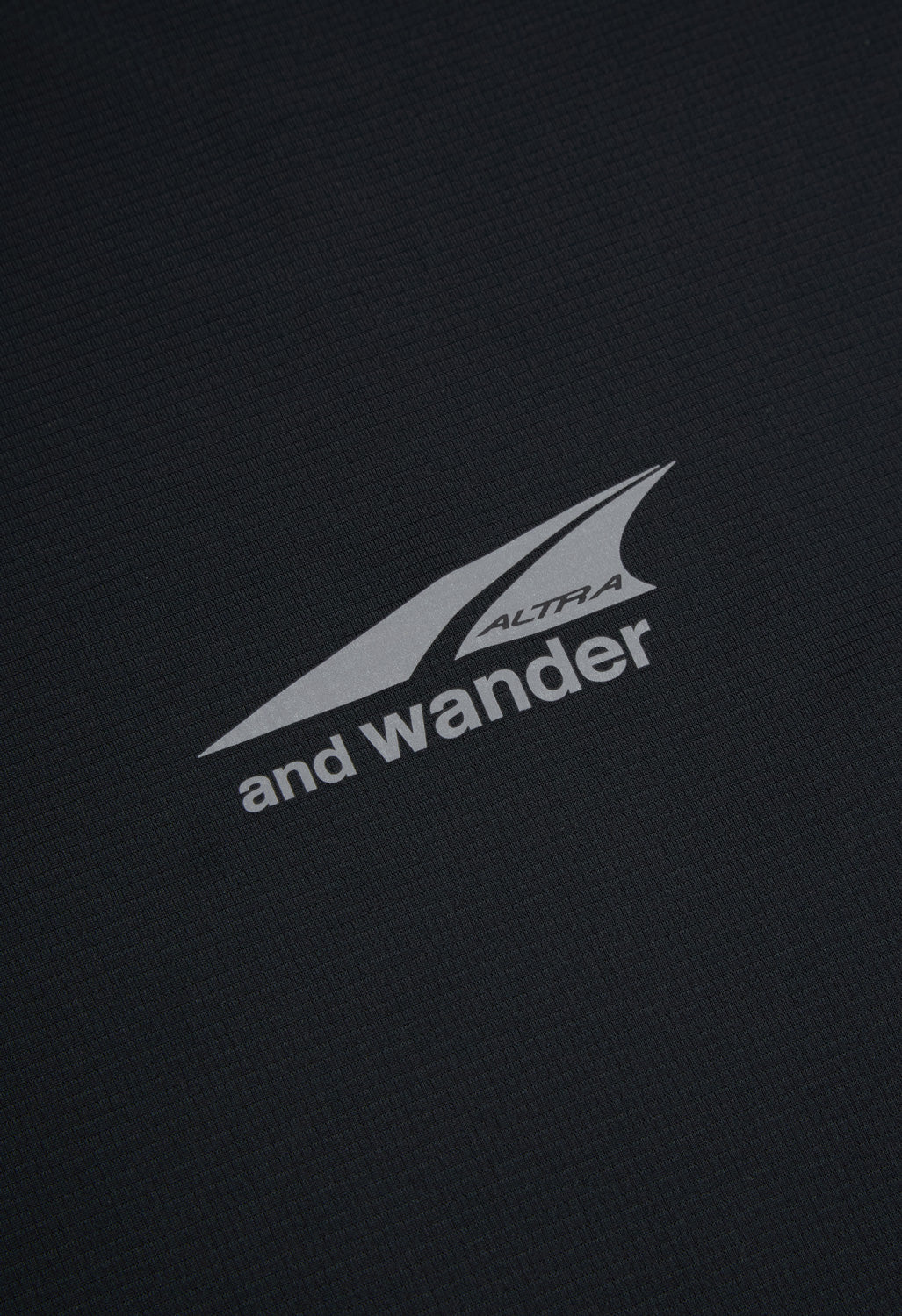 and wander x Altra Tee - Black