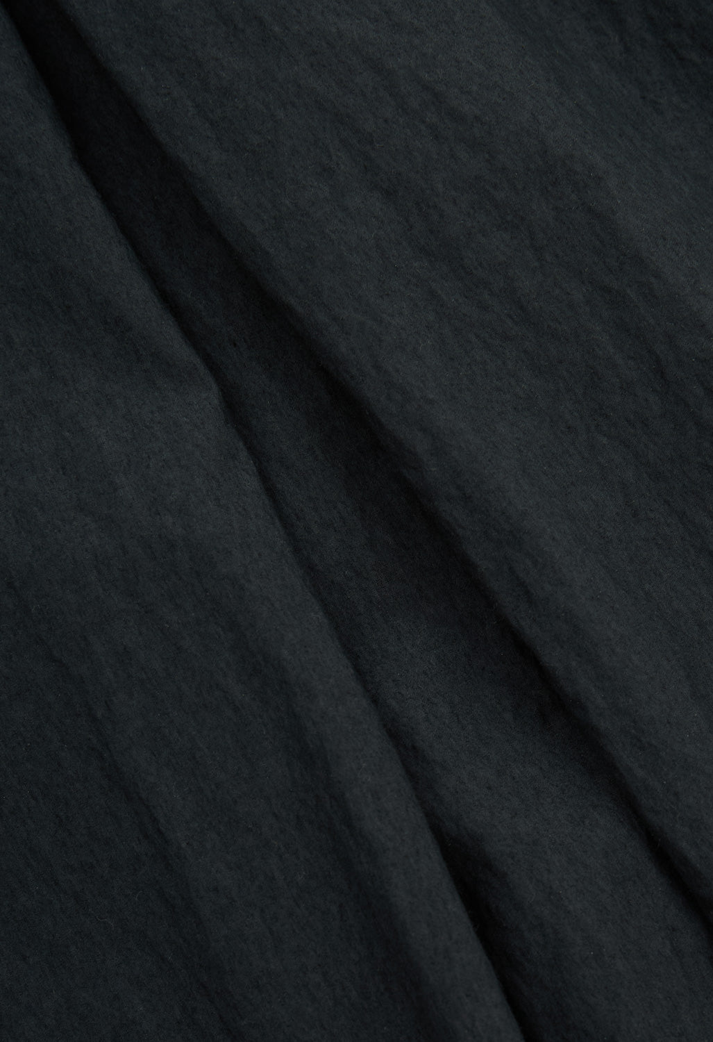 and wander Women's Tuck Dress  - Charcoal