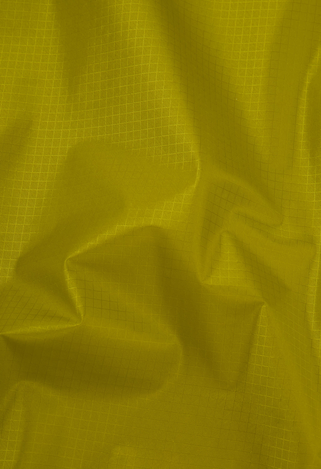 and wander x Brompton Sil Poncho - Yellow Green