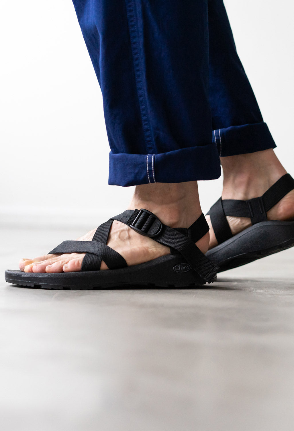 Chaco Men's Z Cloud Sandals - Solid Black