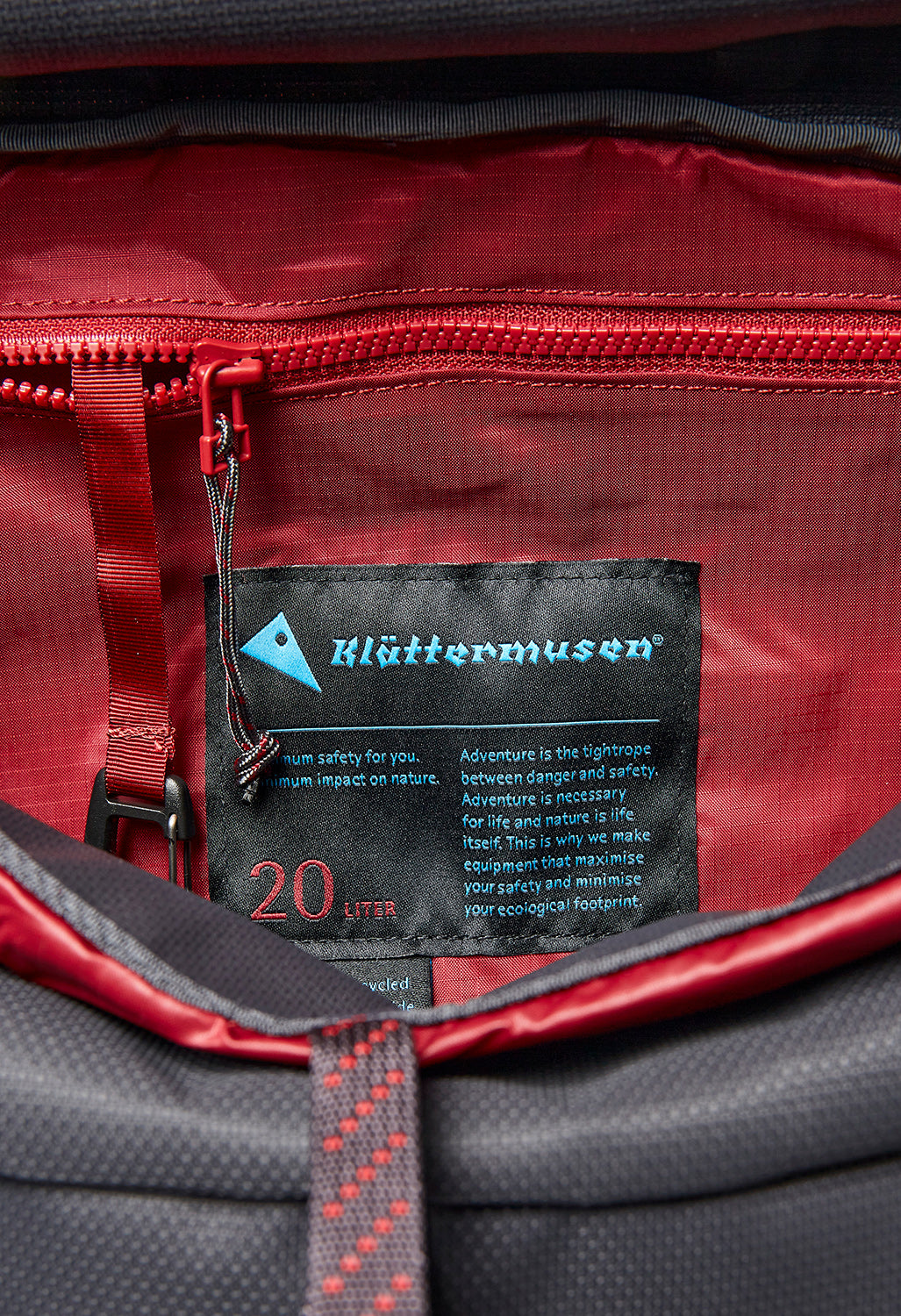 Klattermusen Delling Backpack 20L - Raven