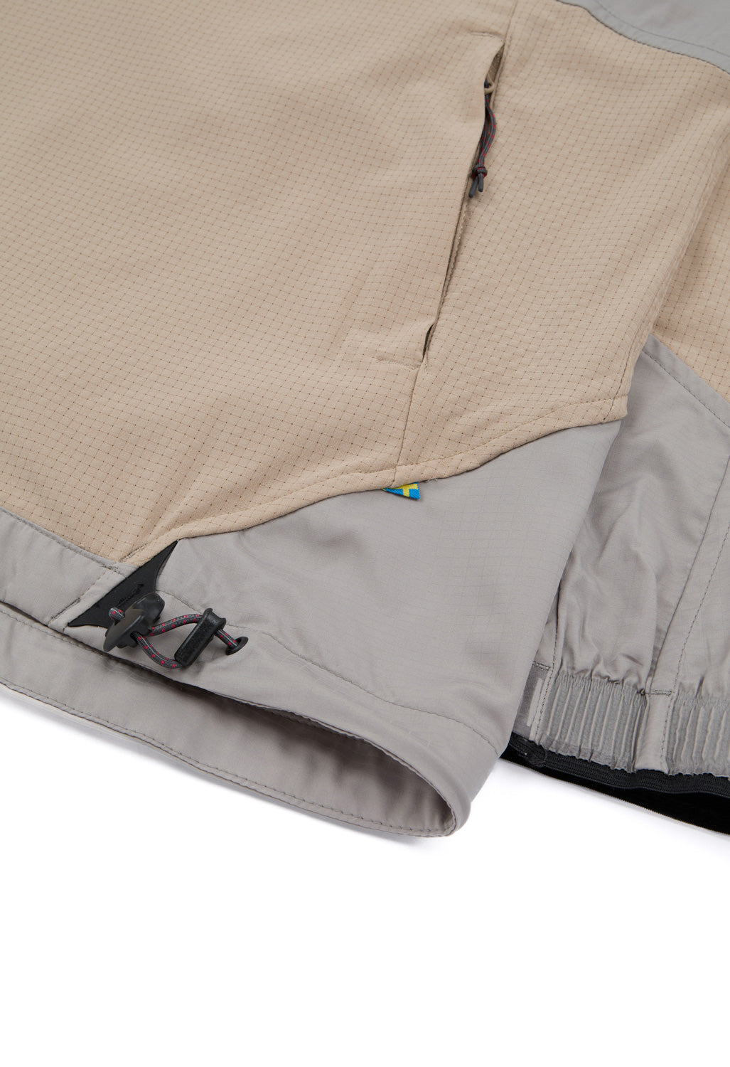 Klattermusen Men's Vingner Anorak - Ridge Grey / Dune