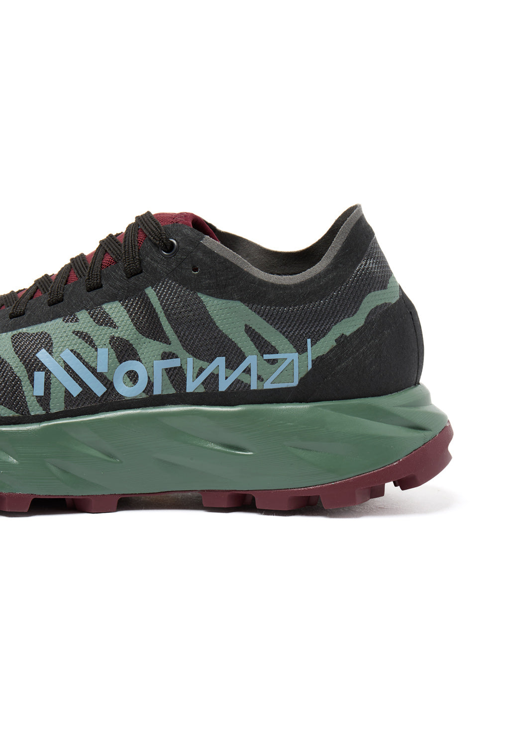 Nnormal Kjerag Brut Trainers - Red / Green